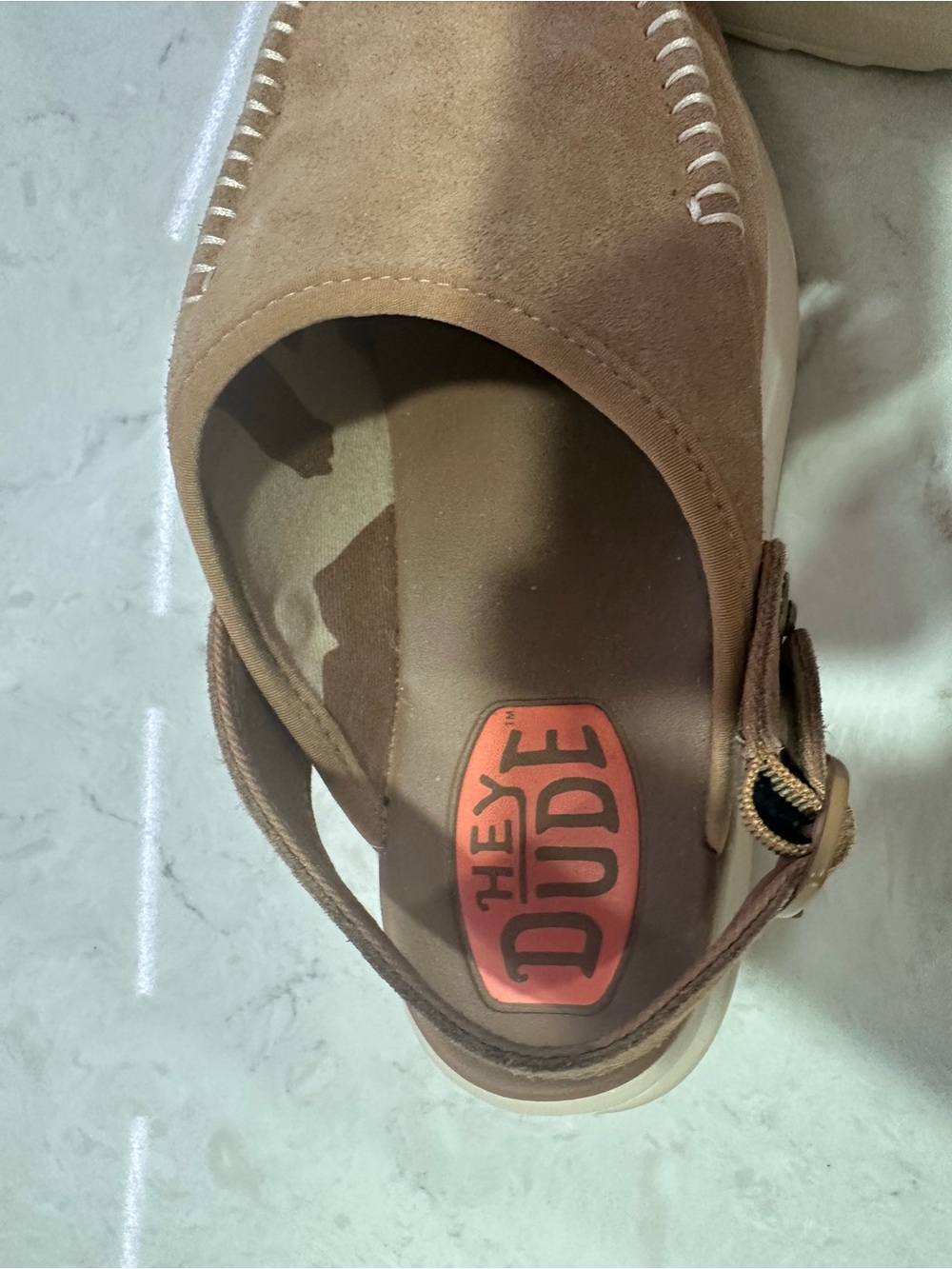 Hey Dudes Delray Suede Clog Women’s Sz 9 - Picture 2 of 7